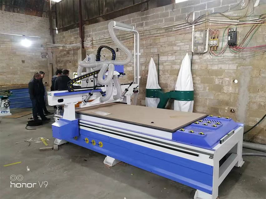 廣西貴港1325四工序數控開料機(圖2) 未標題-3.jpg