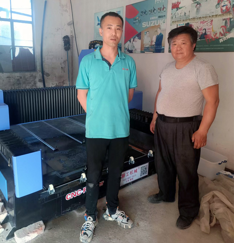 廣西1325重型石材雕刻機(圖1) 廣西1325重型石材雕刻機(圖1)