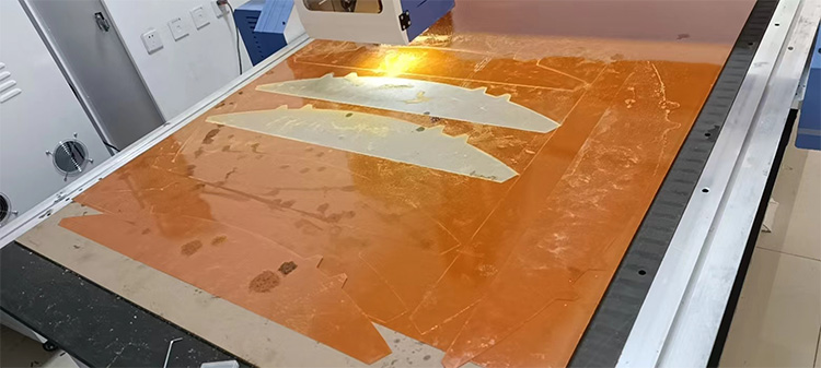 哈爾濱1325震動刀數控雕刻機(圖2) 未標題-2.jpg