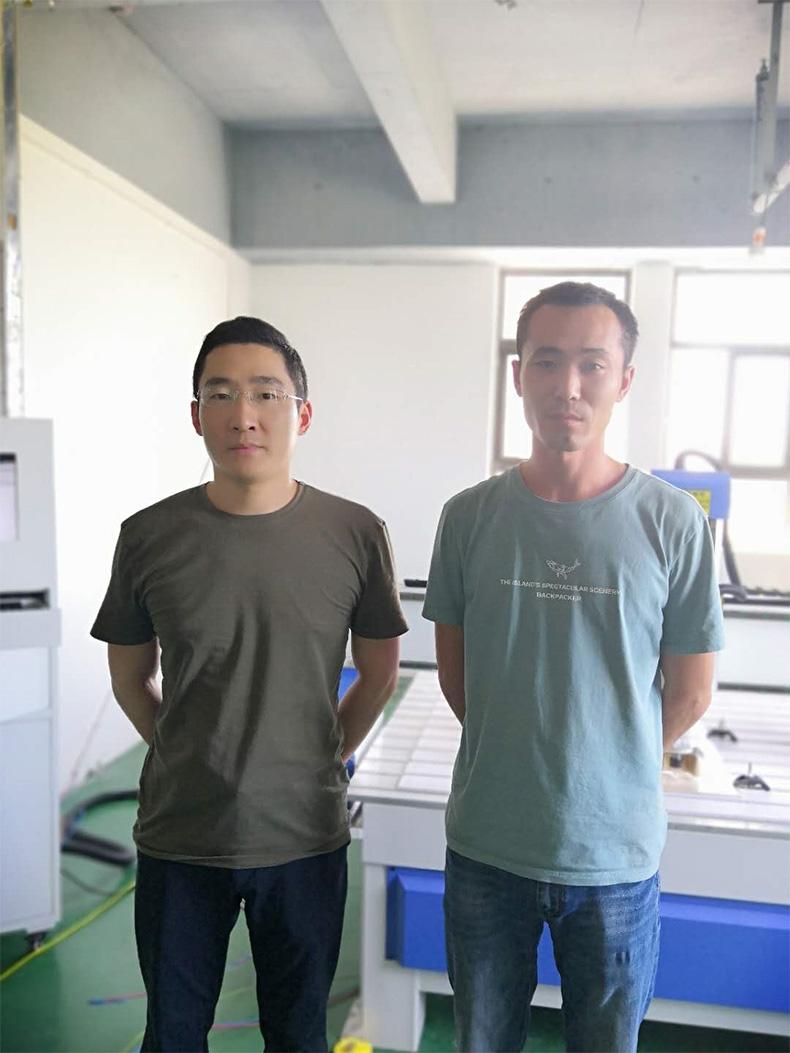 數(shù)控雕刻機 數(shù)控雕刻機