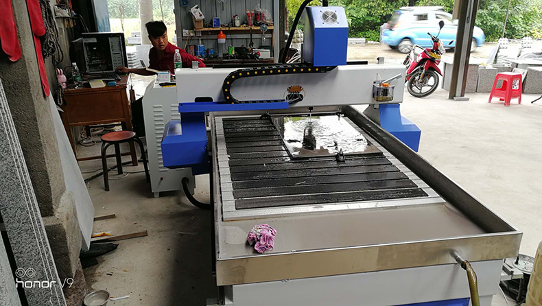 湖北9015石材數控雕刻機(圖2) 湖北9015石材數控雕刻機(圖2)