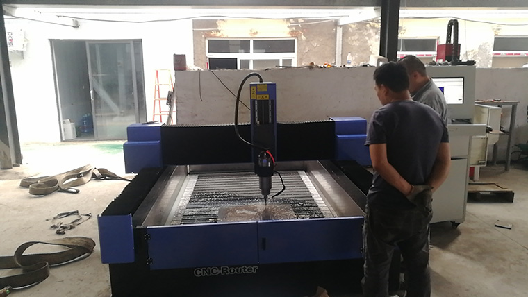 山東聊城開發(fā)區(qū)1325石材數(shù)控雕刻機(jī)(圖1) 山東聊城開發(fā)區(qū)1325石材數(shù)控雕刻機(jī)(圖1)