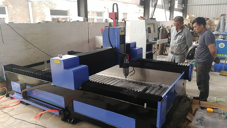 山東聊城開發(fā)區(qū)1325石材數(shù)控雕刻機(jī)(圖2) 山東聊城開發(fā)區(qū)1325石材數(shù)控雕刻機(jī)(圖2)