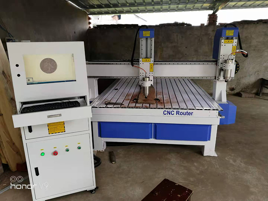 陜西漢中1825木工雕刻機(圖8) 陜西漢中1825木工雕刻機(圖8)